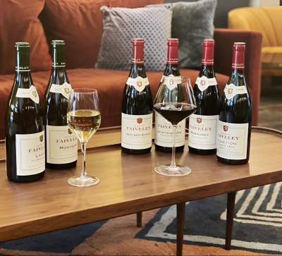 Dégustation de vin au Bar Le 19 à Dijon.