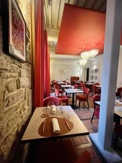 Restaurant La Closerie Restaurant in the historic center of Dijon