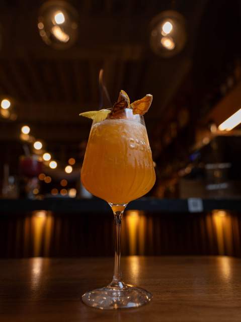 Bar à cocktail à Dijon <span><span><span><span><span>en Bourgogne </span></span></span></span></span>